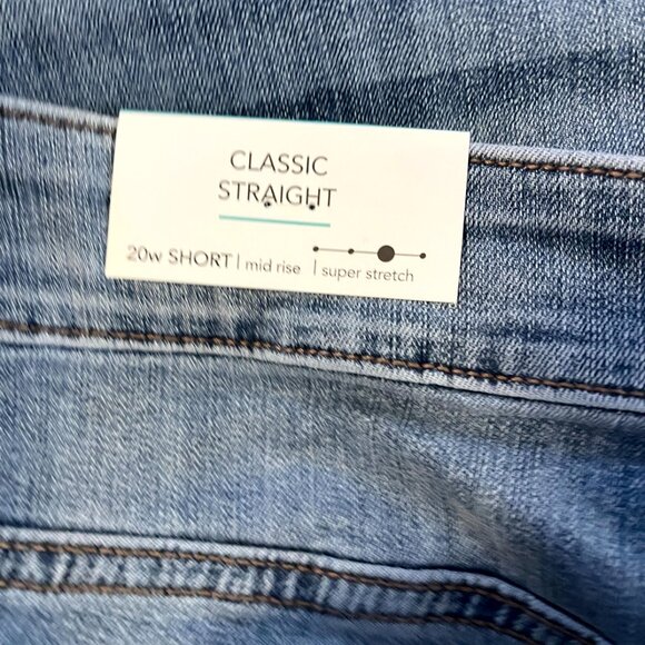 NWT Maurices Women's Jeans M Jeans 20W Classic Straight, Short, Mid Rise - Picture 7 of 12